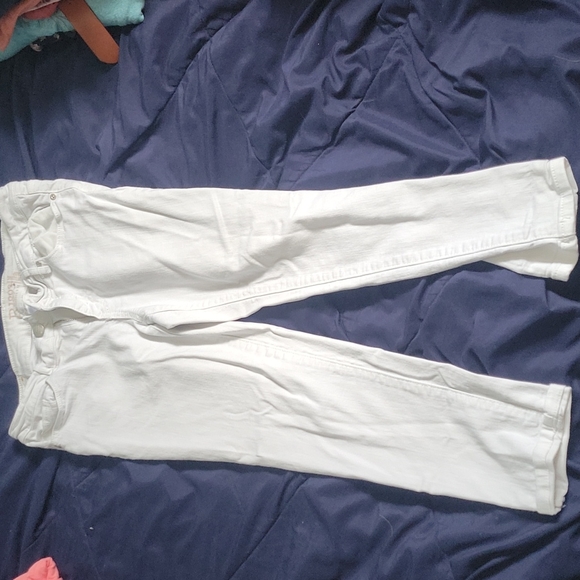 White Capris - Picture 2 of 2